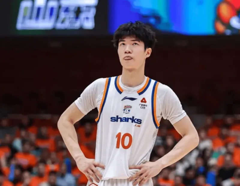 MK体育登录入口-偰李永炜出战18分钟，投篮5中4得到9分2篮板4助攻1抢断